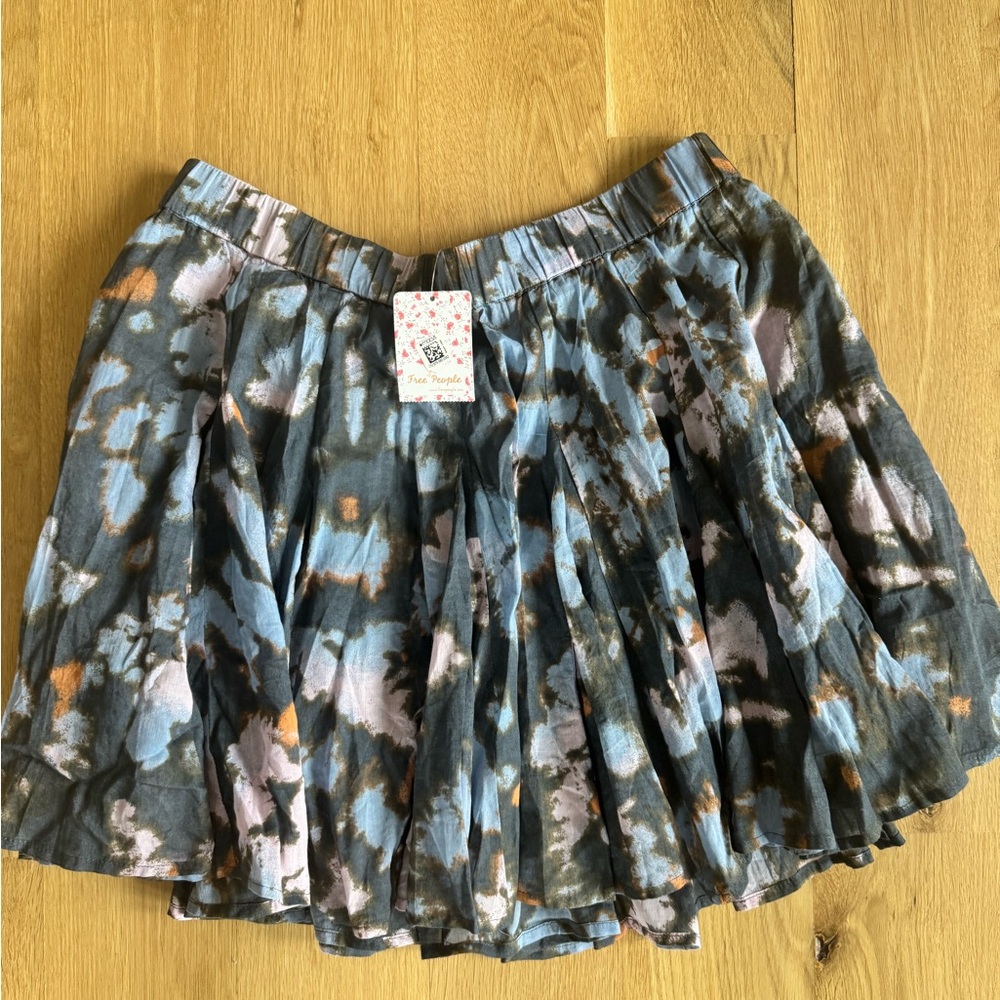 Free People Tie Dye Mini Skirt L Blue Boho Flowy Elastic Waist NWT